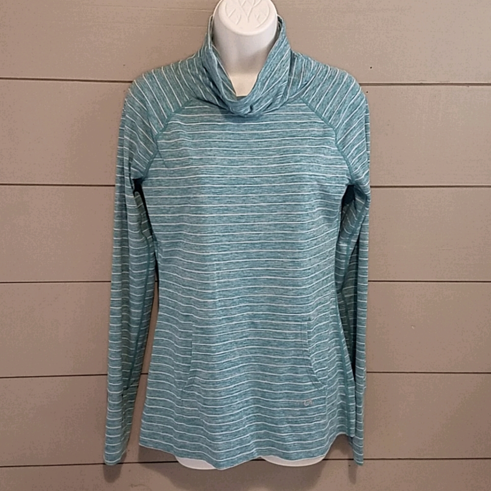 Gapfit Long sleeved striped shirt